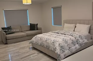 2710 Grant St, Hollywood, FL 33020 - Photo 11