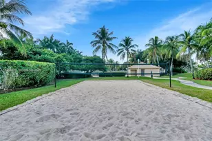 692 NW 170th Terrace, Pembroke Pines, FL 33028 - Photo 31