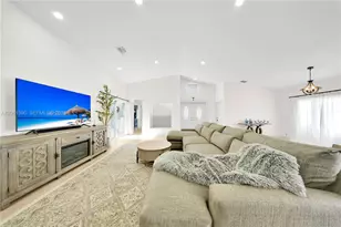 13260 NW 10th St, Miami, FL 33182 - Photo 5