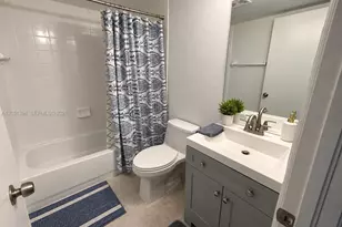 7775 NW 22nd St, Pembroke Pines, FL 33024 - Photo 5