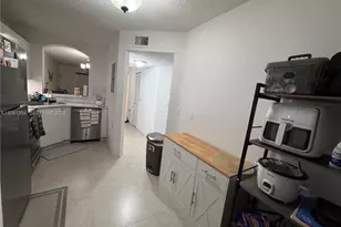 7775 NW 22nd St, Pembroke Pines, FL 33024 - Photo 31