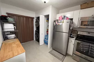 7775 NW 22nd St, Pembroke Pines, FL 33024 - Photo 39