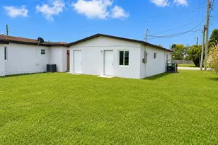 1405 NW 5th Ct, Florida City, FL 33034 - Photo 5