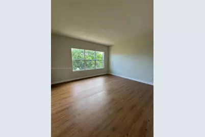 4729 Greenway Dr, Hollywood, FL 33021 - Photo 17