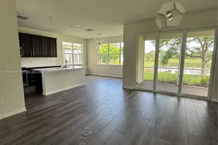 4729 Greenway Dr, Hollywood, FL 33021 - Photo 7