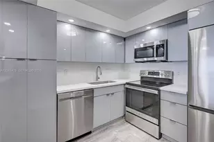 2401 S Ocean Dr, Hollywood, FL 33019 - Photo 7