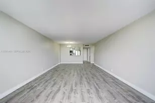 2401 S Ocean Dr, Hollywood, FL 33019 - Photo 13