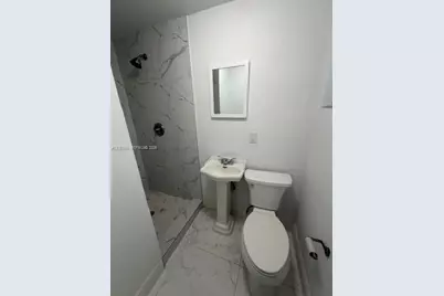 625 SW 5th Ave #10, Miami, FL 33130 - Photo 11
