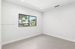 6853 S Waterway Dr, Miami, FL 33155 - Photo 27
