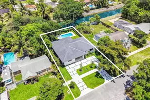 6853 S Waterway Dr, Miami, FL 33155 - Photo 3