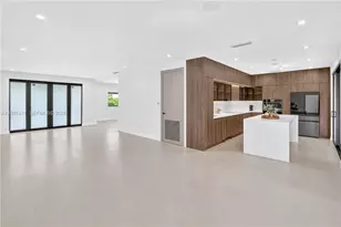 6853 S Waterway Dr, Miami, FL 33155 - Photo 15
