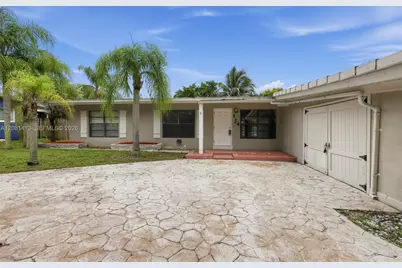 114 NE 18th St, Delray Beach, FL 33444 - Photo 1