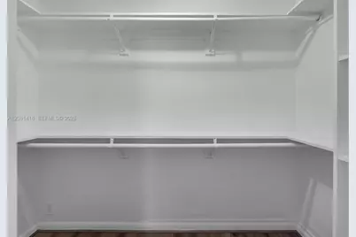 4258 N Michigan Ave #0, Miami Beach, FL 33140 - Photo 57