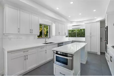 4258 N Michigan Ave #0, Miami Beach, FL 33140 - Photo 27
