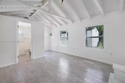 4258 N Michigan Ave #0, Miami Beach, FL 33140 - Photo 21