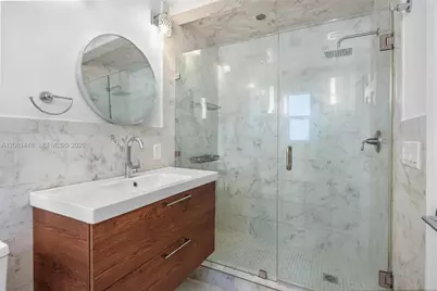 4258 N Michigan Ave #0, Miami Beach, FL 33140 - Photo 43