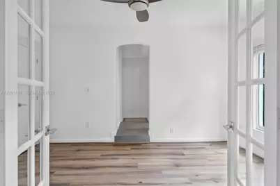 4258 N Michigan Ave #0, Miami Beach, FL 33140 - Photo 33