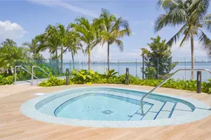 700 NE 24th St, Miami, FL 33137 - Photo 27