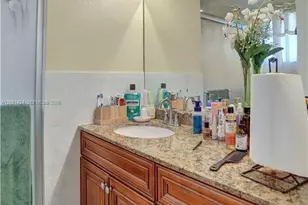 8325 Sunrise Lakes Blvd, Sunrise, FL 33322 - Photo 7