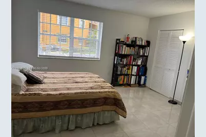 9711 Fontainebleau Blvd #D103, Miami, FL 33172 - Photo 7