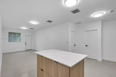 6500 NW 21st Ave #6500, Miami, FL 33147 - Photo 7