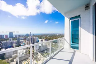 185 SW 7th St, Miami, FL 33130 - Photo 13