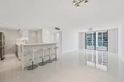 200 SE 15th Rd #9I, Miami, FL 33129 - Photo 15