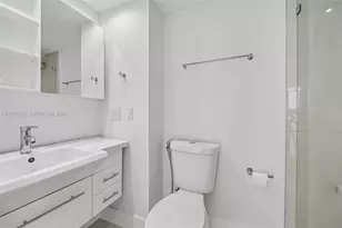 200 SE 15th Rd, Miami, FL 33129 - Photo 33