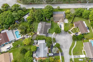 7159 SW 148th Pl, Miami, FL 33193 - Photo 5