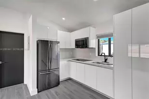 3362 SW 7th St, Miami, FL 33135 - Photo 15