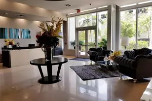 275 NE 18th St, Miami, FL 33132 - Photo 35