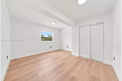 1838 NW 57th St, Miami, FL 33142 - Photo 9