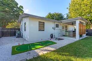 1075 NE 12th Ave, Homestead, FL 33030 - Photo 31