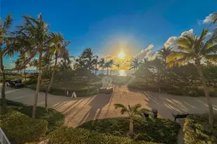 9801 Collins Ave, Bal Harbour, FL 33154 - Photo 45
