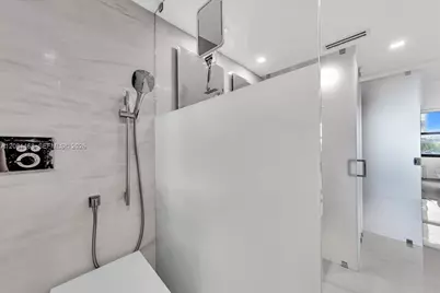 9801 Collins Ave #5U, Bal Harbour, FL 33154 - Photo 17