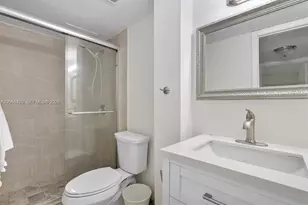 250 180th Dr, Sunny Isles Beach, FL 33160 - Photo 11