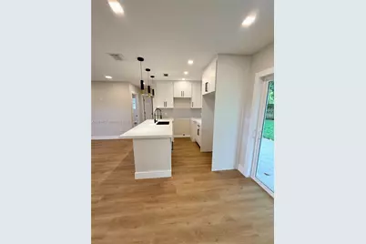 21002 NW 34th Ct, Miami Gardens, FL 33056 - Photo 9