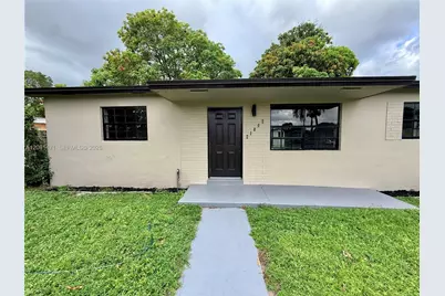 21002 NW 34th Ct, Miami Gardens, FL 33056 - Photo 3
