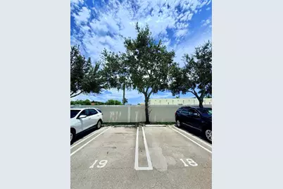 3429 W 80th St #201, Hialeah, FL 33018 - Photo 21