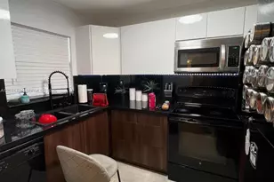 9451 Evergreen Pl, Davie, FL 33324 - Photo 3