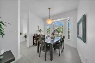 11142 Lakeland Cir, Other City - In The State Of Florida, FL 33913 - Photo 7