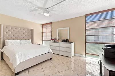 3475 N Country Club Dr #615, Aventura, FL 33180 - Photo 17