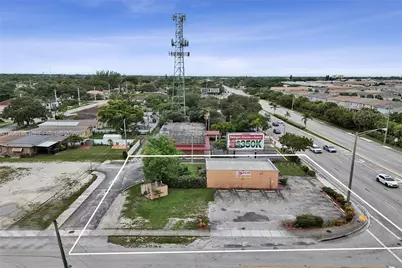 4404 Pembroke Rd, West Park, FL 33021 - Photo 21