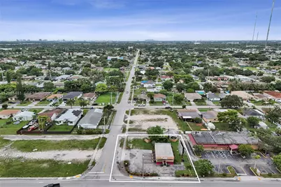 4404 Pembroke Rd, West Park, FL 33021 - Photo 19