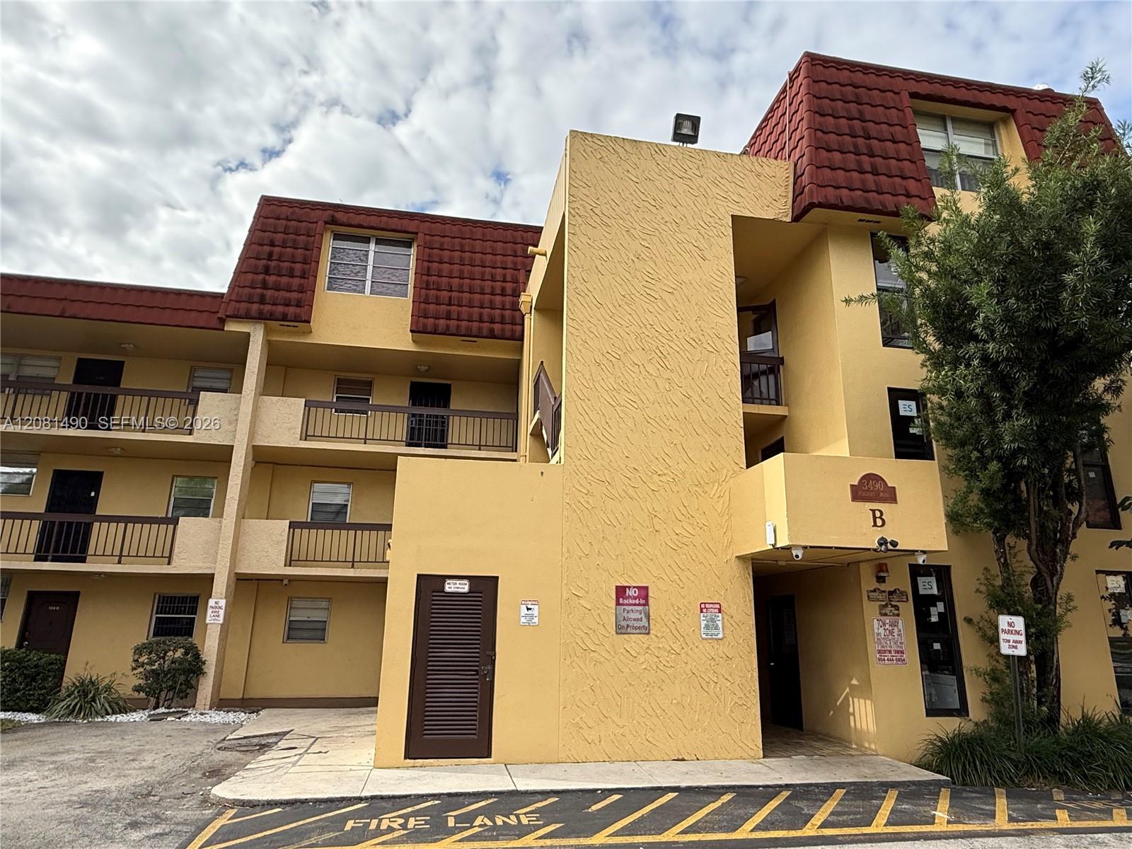 3490 Foxcroft Rd #B208 - 3490 Foxcroft Rd #B208, Miramar, FL 33025 Luxury Property | Jose Angel Pina