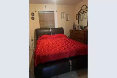 758 E 20th St, Hialeah, FL 33013 - Photo 5