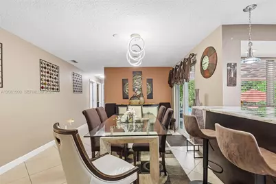 8835 NW 27th St, Coral Springs, FL 33065 - Photo 9