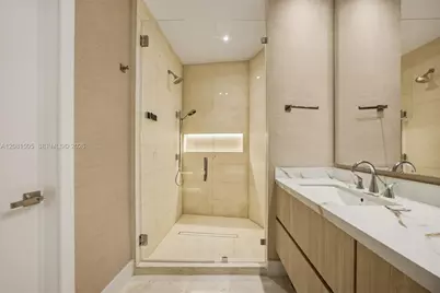 901 Brickell Key Blvd #3708, Miami, FL 33131 - Photo 13