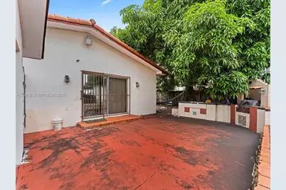 4850 NW 6th St, Miami, FL 33126 - Photo 29