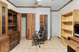 4850 NW 6th St, Miami, FL 33126 - Photo 17